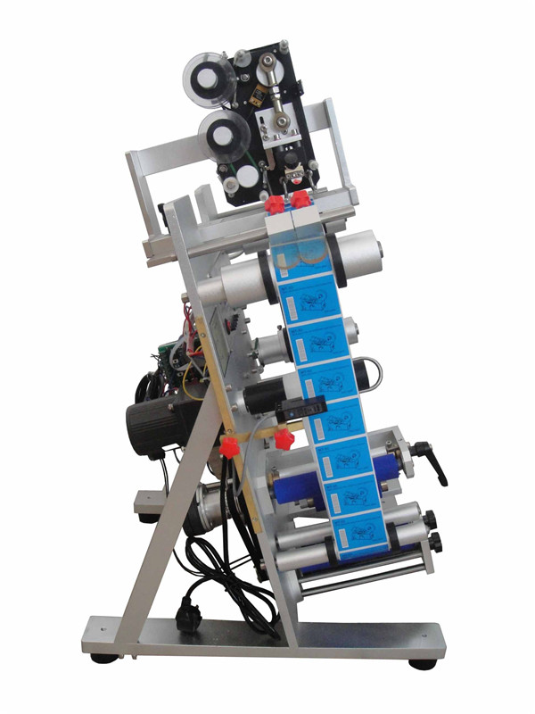 Semi automatic vertical round bottle labeling machine