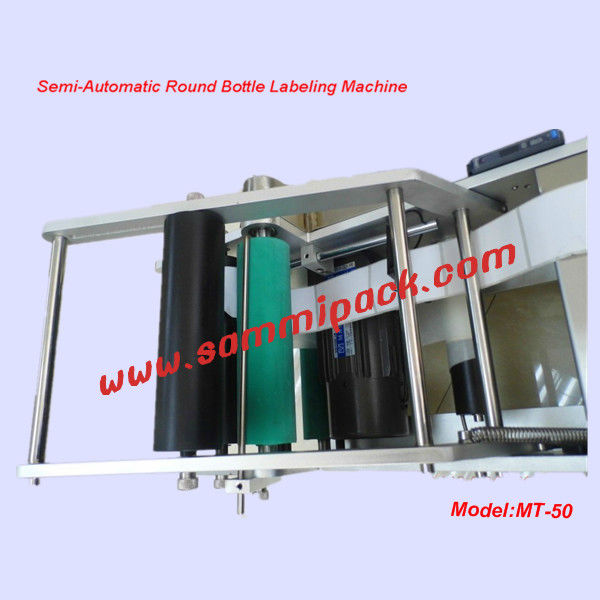 Semi Auto Round Bottle Labeling Machine